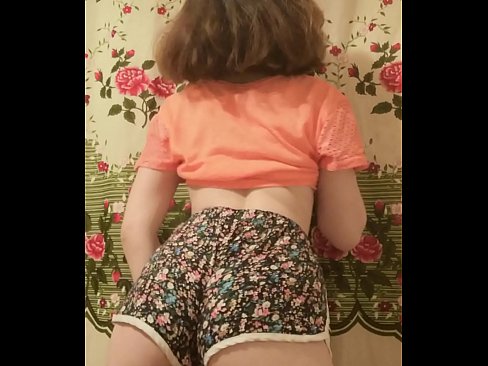 ❤️ Кӯдаки ҷавони Санобар рахи кӯтоҳи худро дар камера ❤❌ Порно босифат дар мо ☑